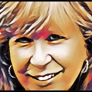 Meet your Posher, Joy